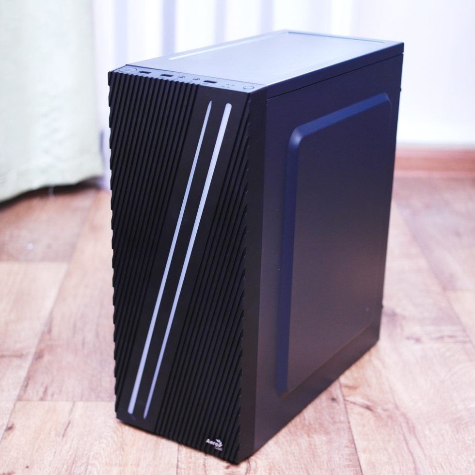 Обзор AEROCOOL STREAK. Корпус для ПК формата Mid-Tower без БП с RGB ...
